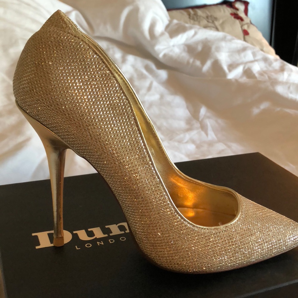 Ballroom shoes